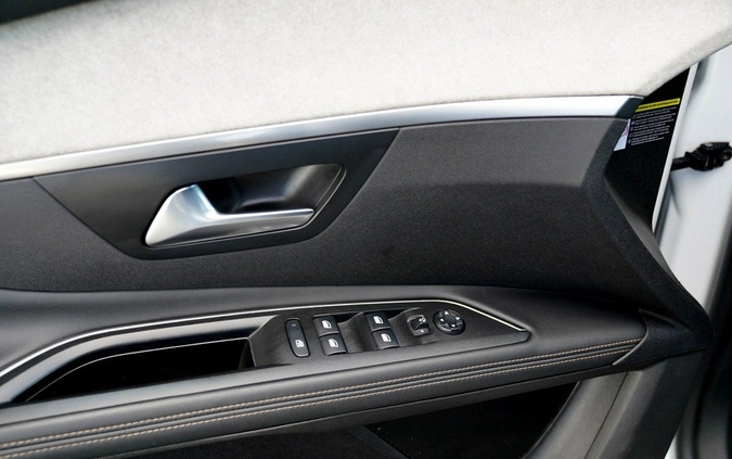 Peugeot 5008 cena 104700 przebieg: 168798, rok produkcji 2020 z Otmuchów małe 781
